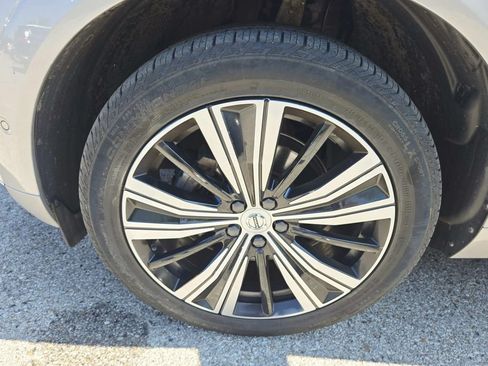 Used 2023 Volvo XC60 B5 Plus w/ Climate Package AWD/4WD image 19