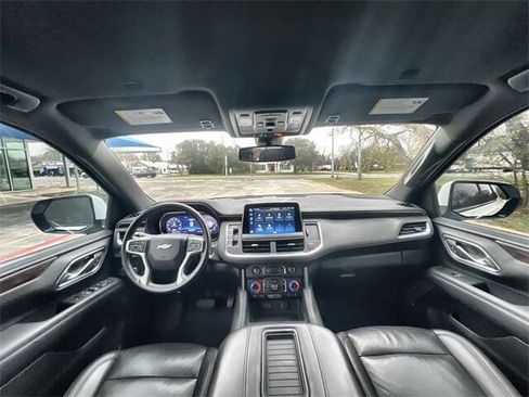 Used 2022 Chevrolet Tahoe Z71 w/ Z71 Off-Road Package image 19