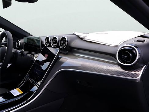 Certified 2025 Mercedes-Benz C 300 4MATIC Sedan image 11