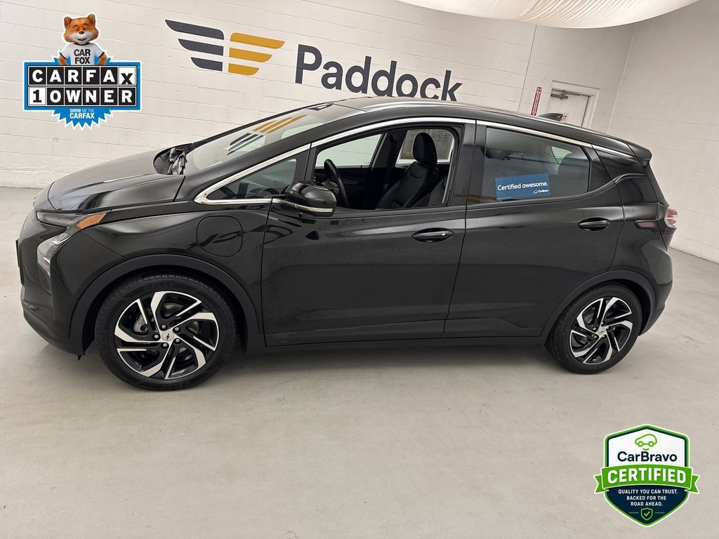 Certified 2023 Chevrolet Bolt LT FWD image 3