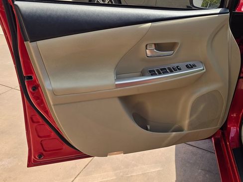 Used 2012 Toyota Prius V Three FWD image 24