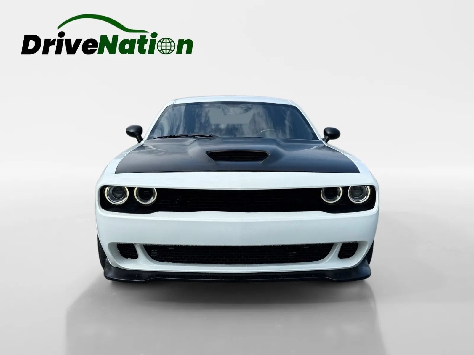 Used 2016 Dodge Challenger R/T Scat Pack w/ Leather Interior Group RWD image 2