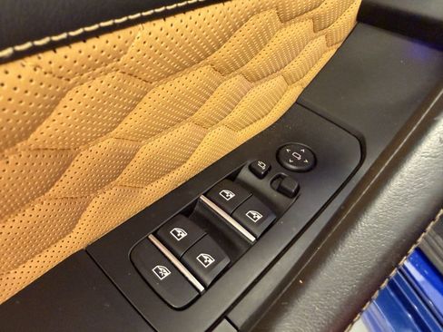 Used 2022 BMW X6 M w/ Competition Package image 29