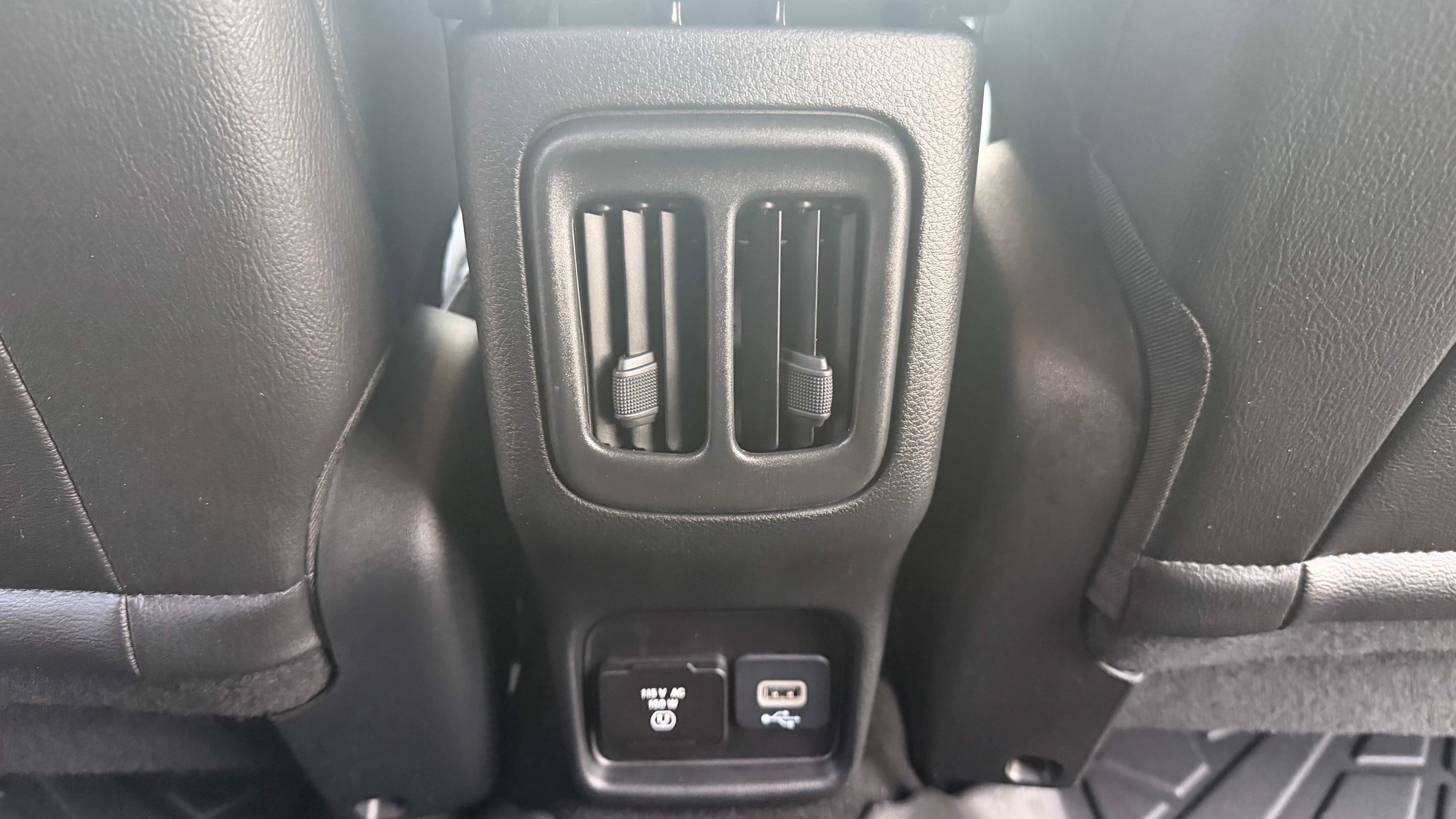 Used 2021 Jeep Compass Limited AWD/4WD image 32