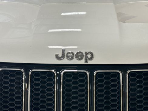Used 2014 Jeep Grand Cherokee SRT w/ Trailer Tow Group IV AWD/4WD image 48