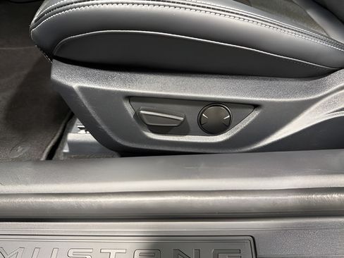 Used 2024 Ford Mustang Coupe RWD image 12