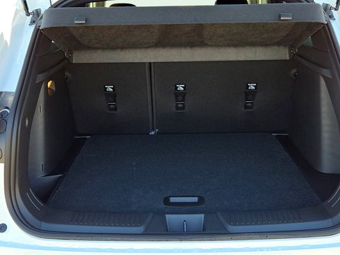 New 2026 Chevrolet Trax RS w/ Driver Confidence Package image 9