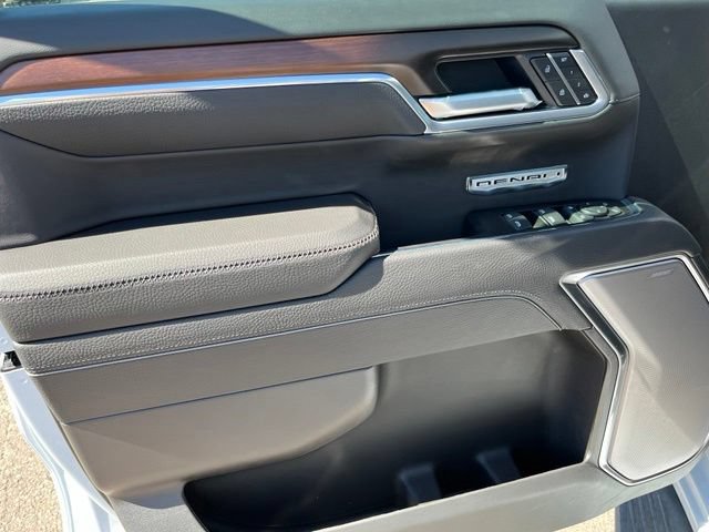 New 2026 GMC Sierra 1500 Denali w/ Technology Package AWD/4WD image 11