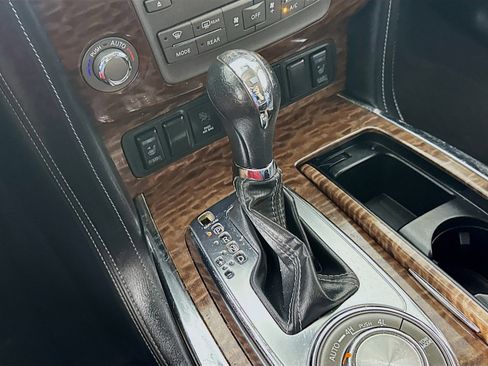 Used 2020 Nissan Armada SL w/ Premium Package image 20