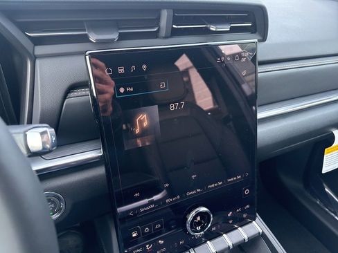 New 2026 GMC Terrain Elevation w/ Elevation Premium Package image 12