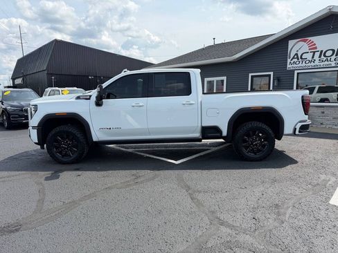 Used 2026 GMC Sierra 2500 AT4 w/ AT4 Premium Plus Package AWD/4WD image 2