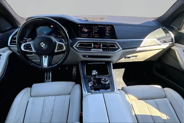 Used 2021 BMW X5 sDrive40i w/ M Sport Package RWD image 13