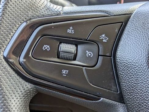 Used 2024 Chevrolet TrailBlazer LS FWD image 24