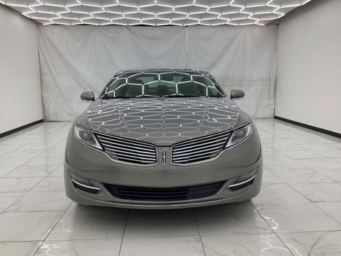 Used 2016 Lincoln MKZ Hybrid image 5