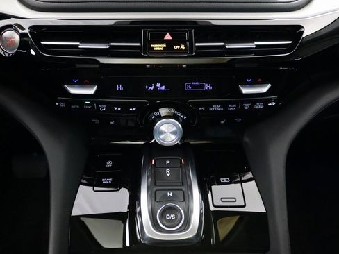 Used 2026 Acura MDX w/ Technology Package image 25