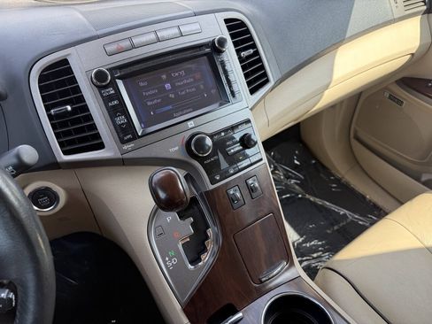 Used 2013 Toyota Venza XLE w/ XLE Premium Pkg FWD image 19
