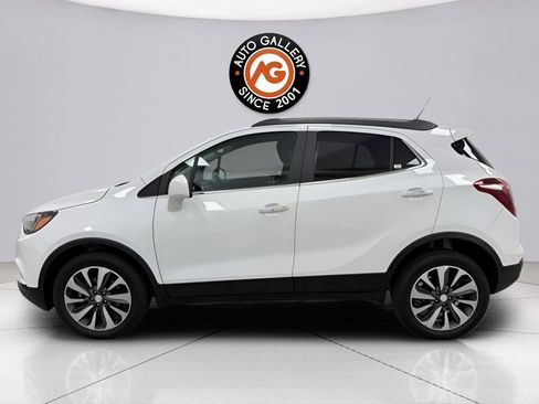Used 2022 Buick Encore Preferred w/ Safety Package AWD/4WD image 4