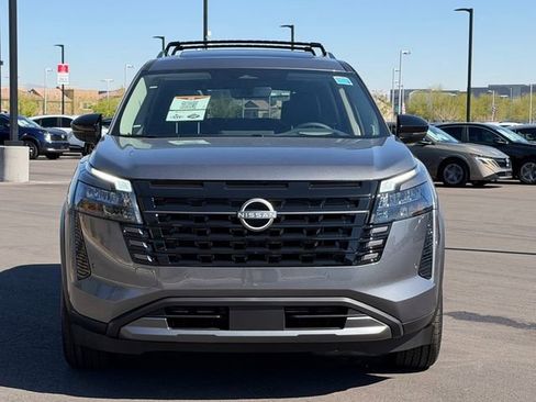 New 2026 Nissan Pathfinder Platinum FWD image 10