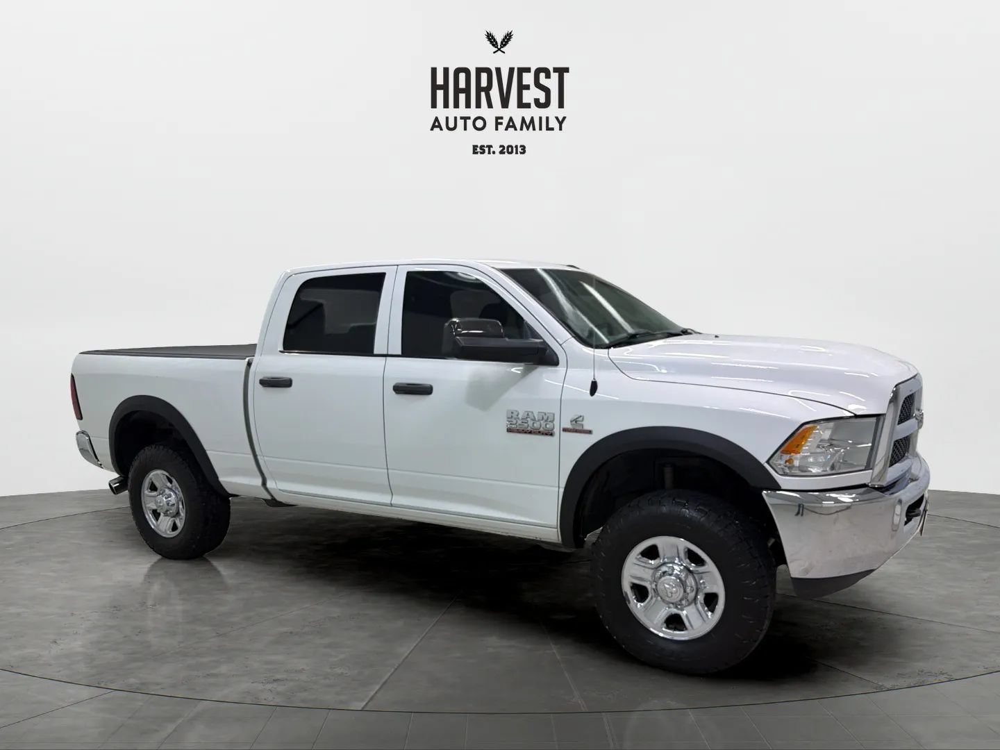 Used 2017 RAM 2500 Tradesman w/ Chrome Appearance Group AWD/4WD image 9