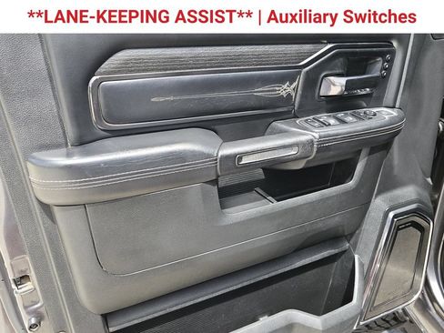 Used 2022 RAM 3500 Limited AWD/4WD image 11