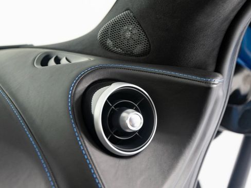 New 2025 McLaren GTS image 29