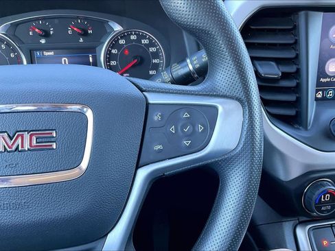 Certified 2023 GMC Acadia SLE FWD image 24