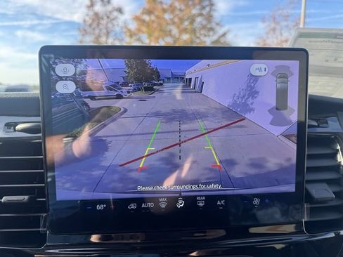 Used 2024 Ford Transit 350 XLT image 6