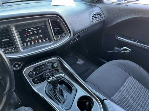 Used 2021 Dodge Challenger GT image 29