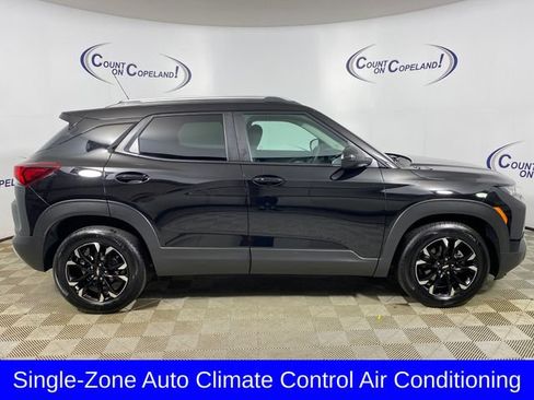 Certified 2023 Chevrolet TrailBlazer LT w/ Convenience Package FWD image 8