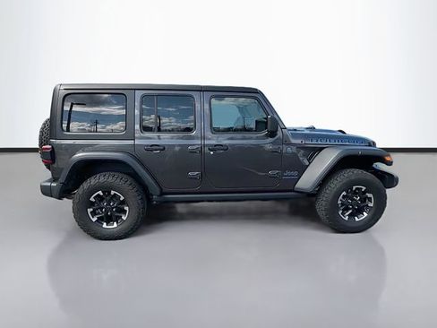 Used 2024 Jeep Wrangler Unlimited Rubicon 4xe w/ Technology Group image 8