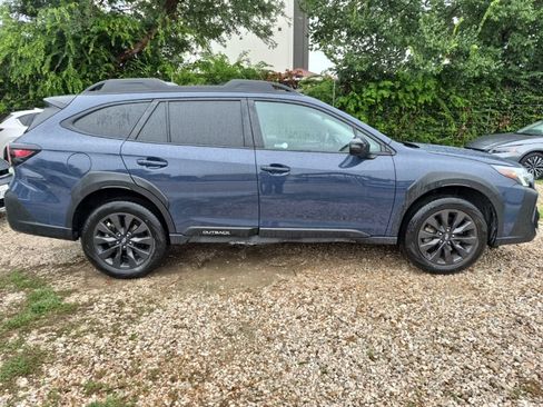Used 2025 Subaru Outback Onyx Edition AWD/4WD image 5