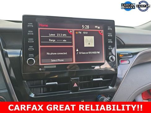 Used 2024 Toyota Camry XLE image 8