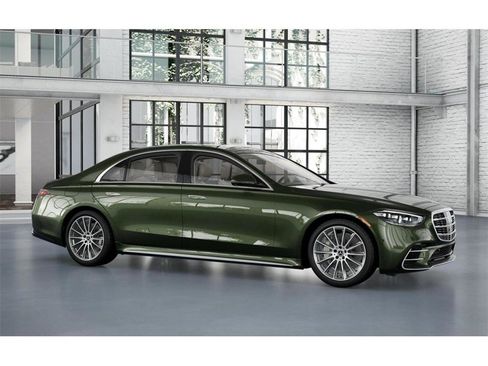 New 2026 Mercedes-Benz S 580 4MATIC Sedan image 13