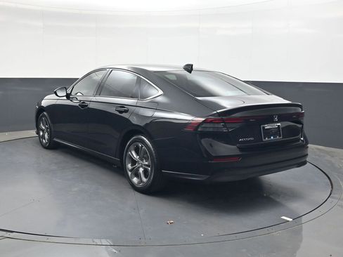 Certified 2023 Honda Accord EX image 6