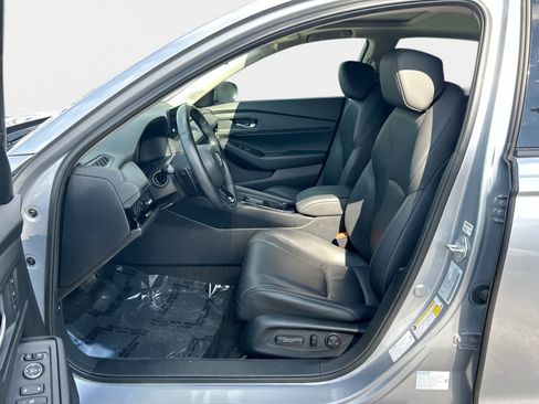 Used 2023 Honda Accord EX-L image 11