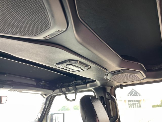 Used 2020 Jeep Gladiator Mojave AWD/4WD image 19