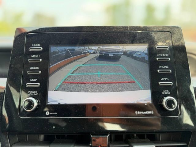 Used 2021 Toyota Camry LE FWD image 23