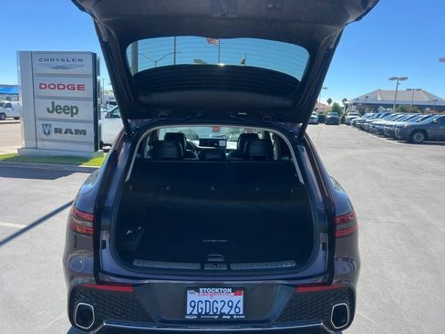 Used 2023 Genesis GV70 2.5T w/ Advanced Package AWD/4WD image 55