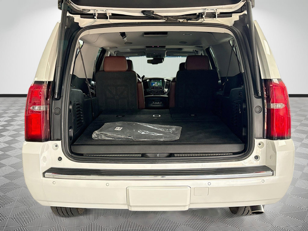 Used 2019 Chevrolet Suburban Premier w/ Premier Plus Edition AWD/4WD image 47