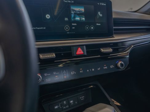 Used 2025 Kia K5 GT-Line w/ GT-Line Premium Package image 33