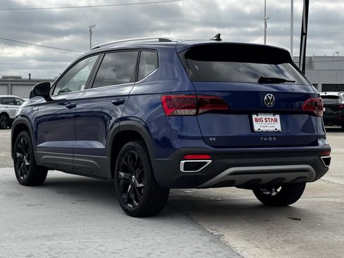 Used 2024 Volkswagen Taos SE image 8