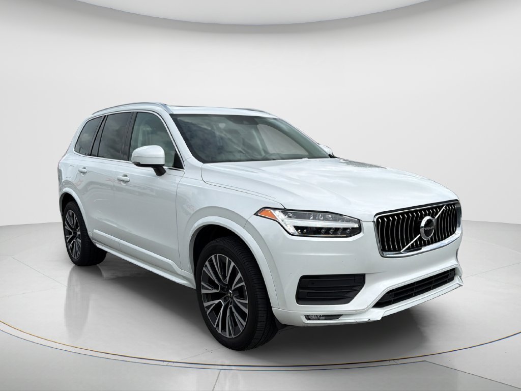 Used 2022 Volvo XC90 T5 Momentum w/ Protection Package Premier FWD image 9