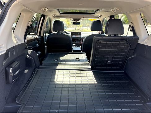 Used 2023 Nissan Rogue Platinum w/ Platinum Premium Package image 34