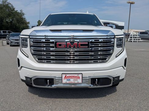 Used 2022 GMC Sierra 1500 Denali w/ Denali Reserve Package AWD/4WD image 9