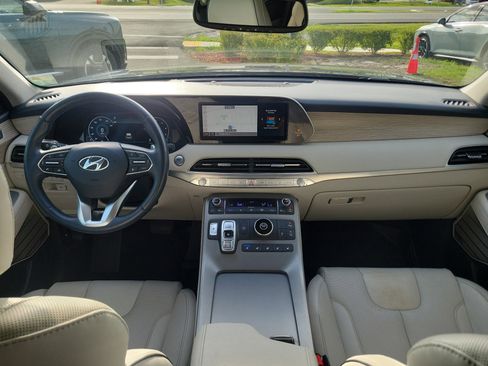 Used 2021 Hyundai Palisade Limited FWD image 18