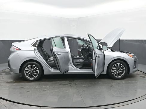 Used 2021 Hyundai Ioniq Limited image 57