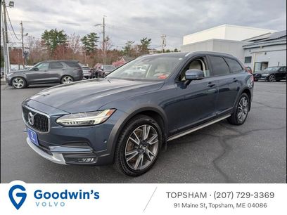 Used 2018 Volvo V90 T6 Cross Country w/ Convenience Package