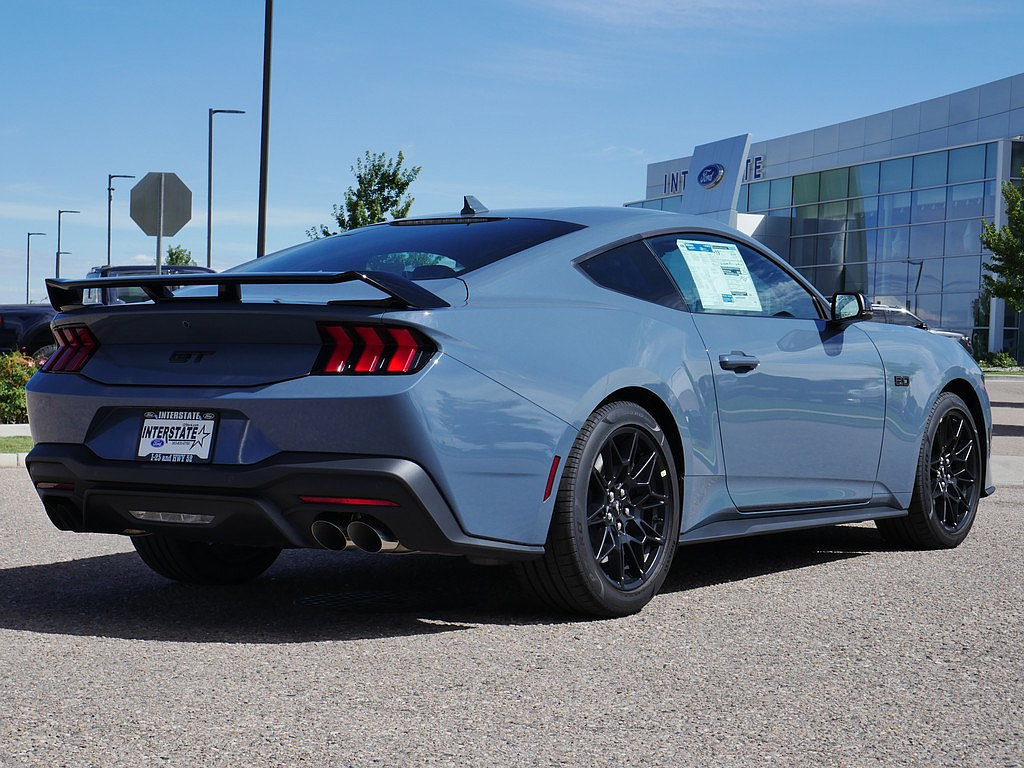 New 2026 Ford Mustang GT Premium w/ GT Performance Package RWD image 5