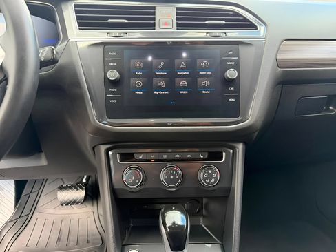 Used 2024 Volkswagen Tiguan Wolfsburg Edition AWD/4WD image 12