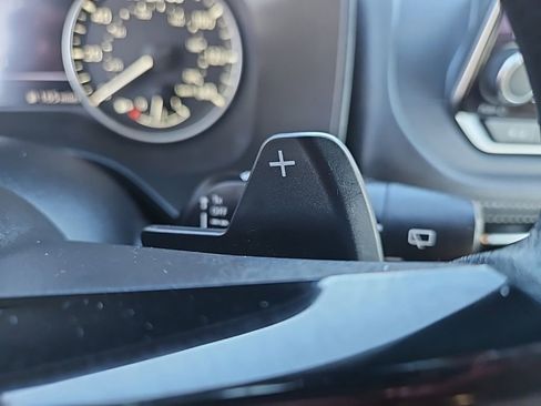 Used 2023 Nissan Rogue SV image 26